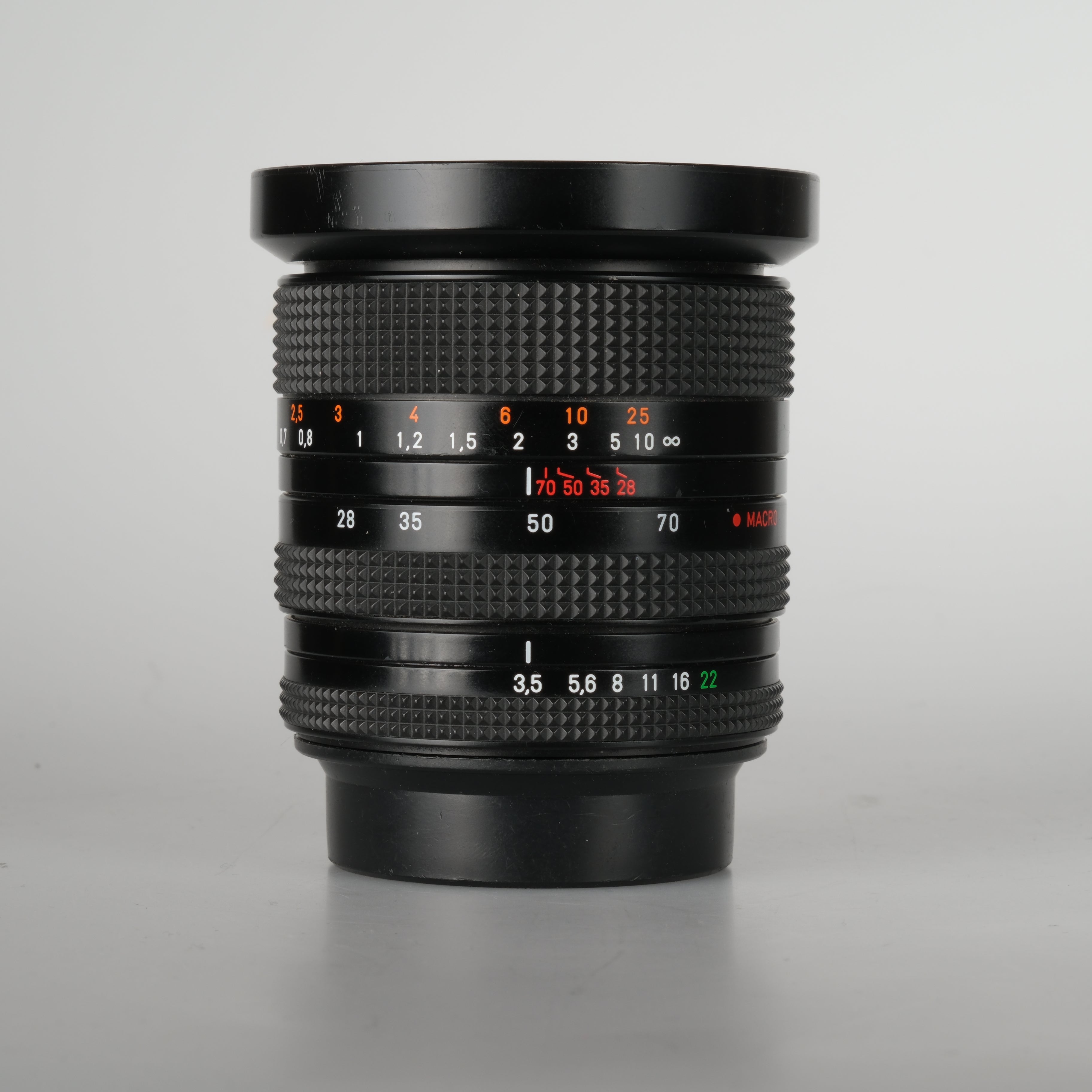 Carl Zeiss Sonnar 3.5-4.5/28-70mm