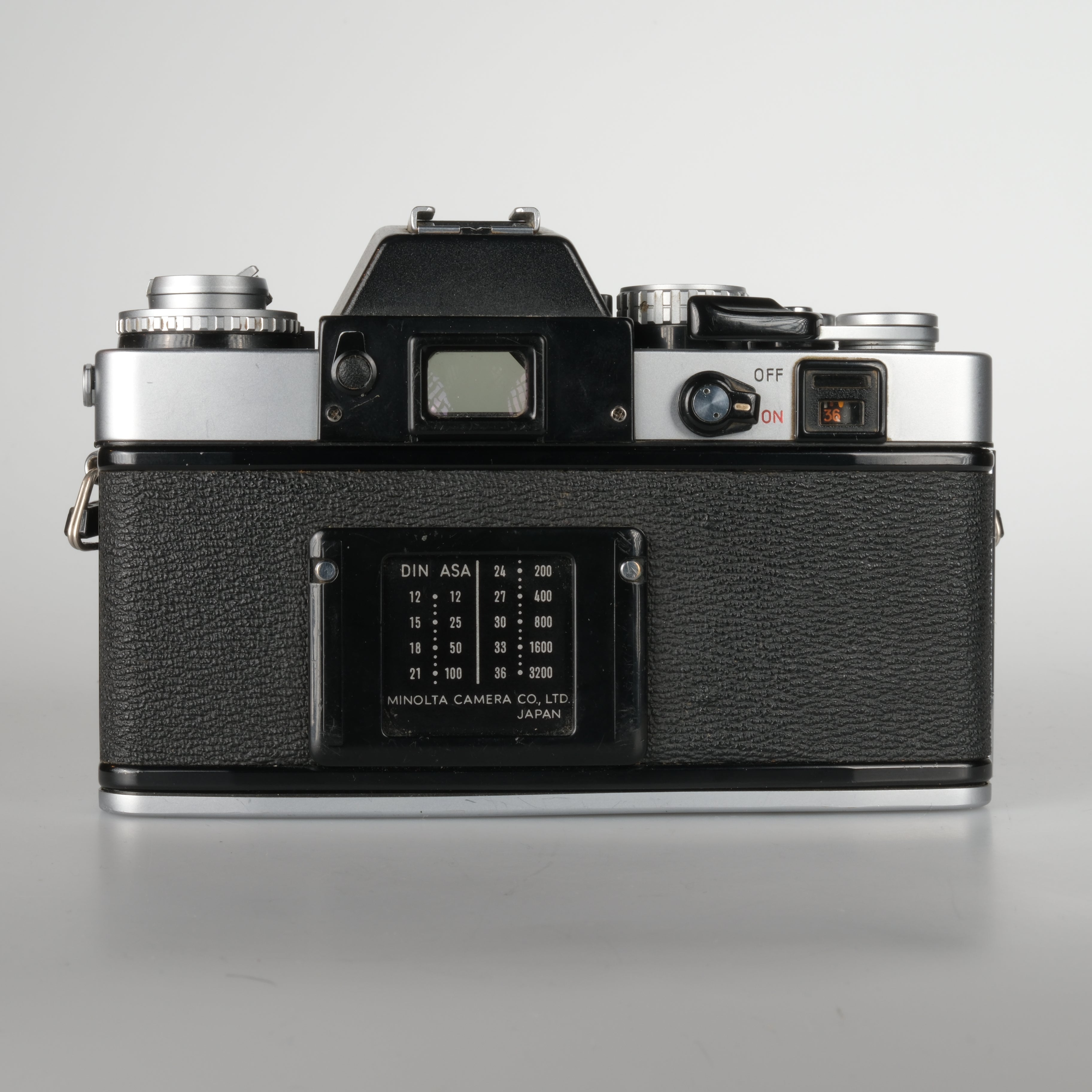 Minolta XE-1