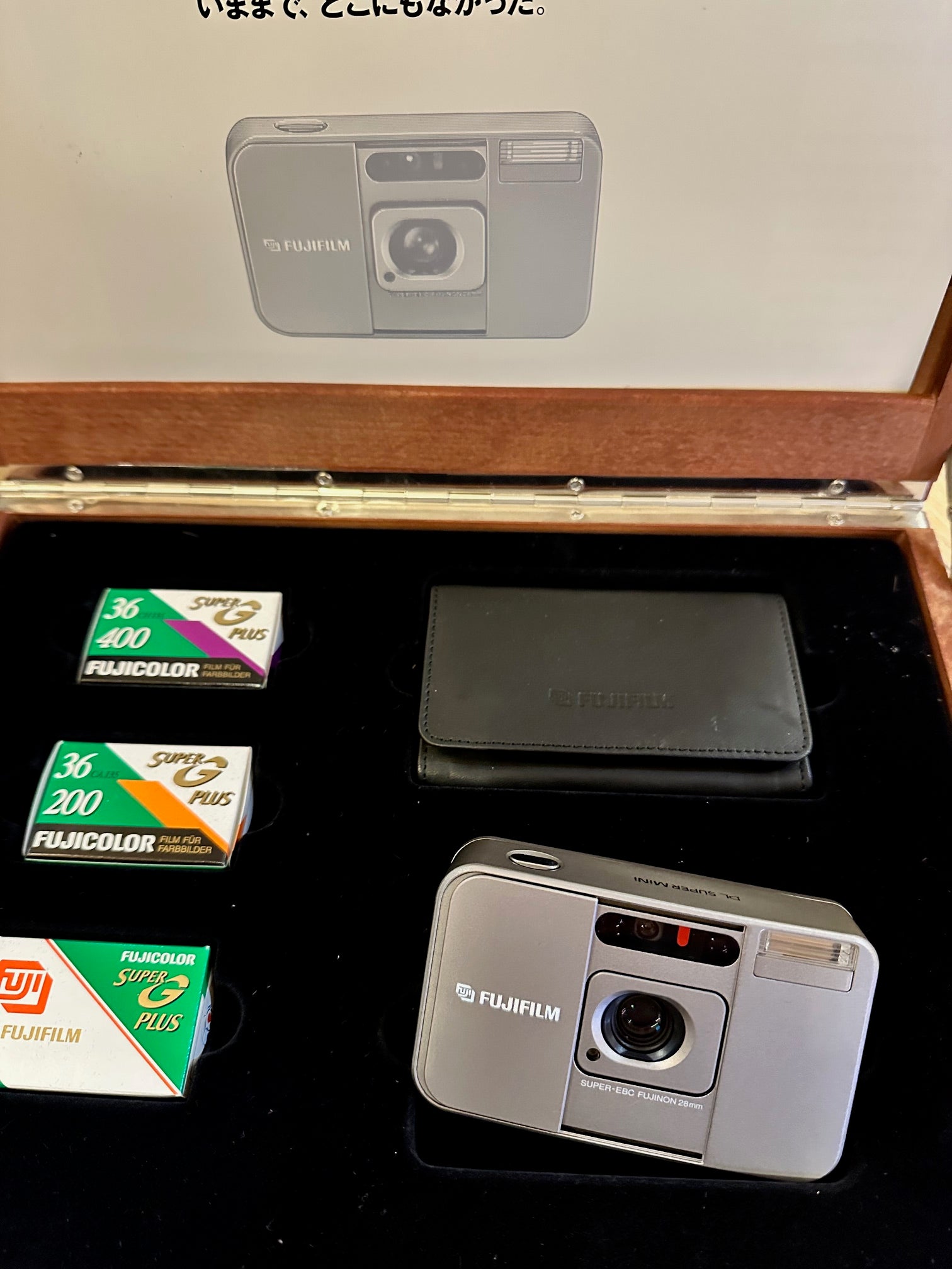 Fujifilm DL Super Mini in a wooden box