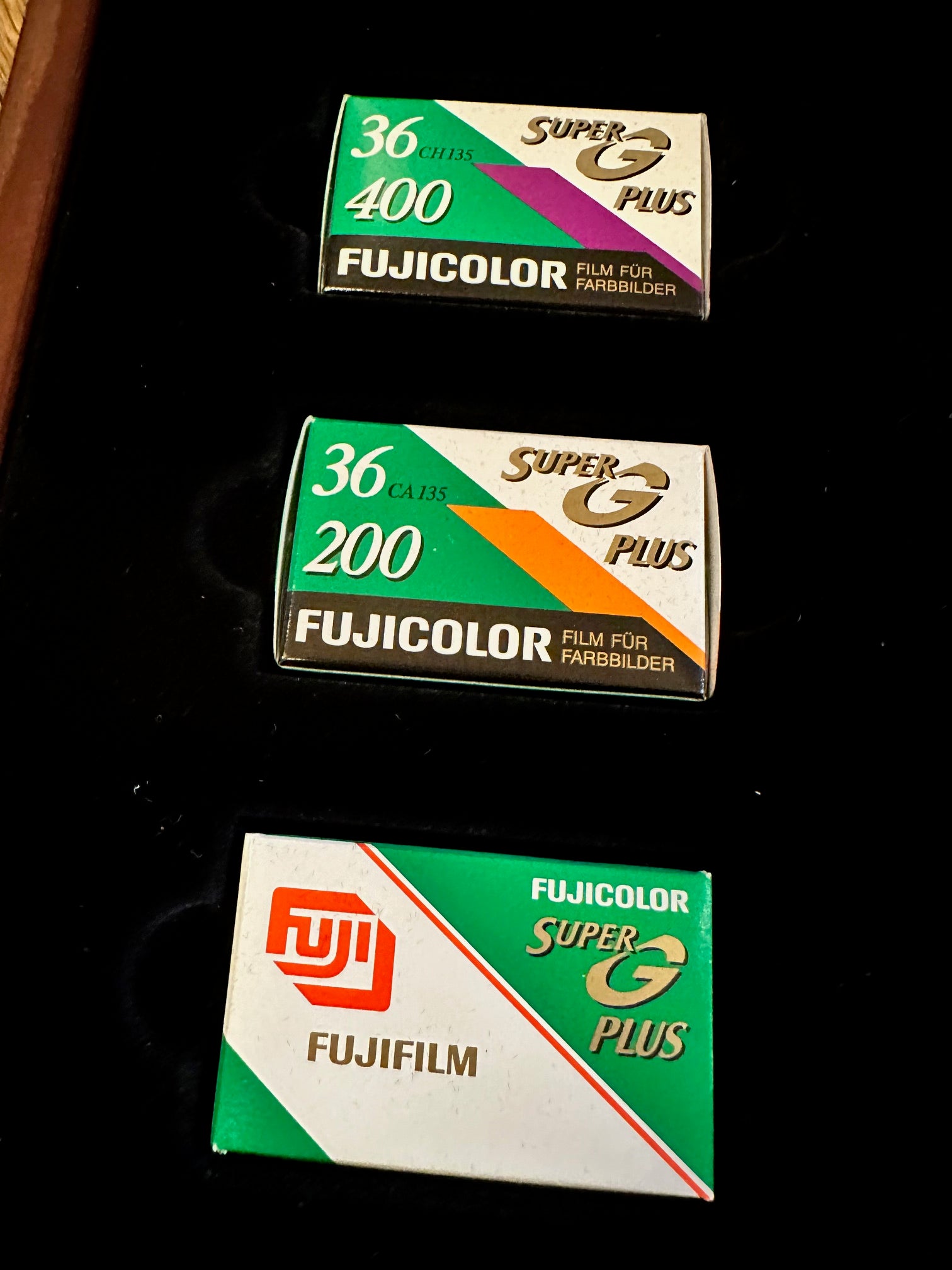Fujifilm DL Super Mini in a wooden box